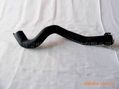 高壓橡膠管、低壓橡膠管-生產(chǎn)銷售汽車橡膠水管。硅膠管、油管、防塵套、支架、大眾配.